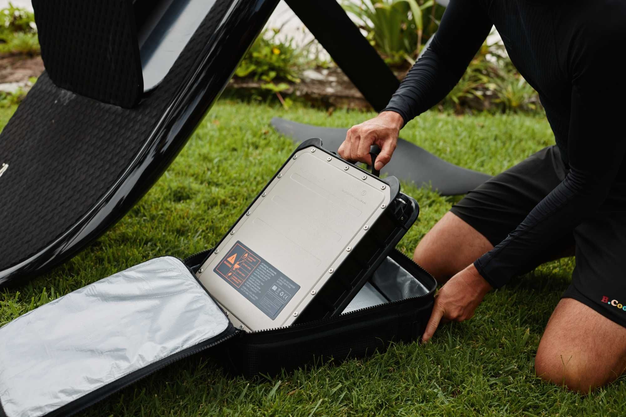 Fliteboard Carbon ASH - efoil elektryczna deska surfingowa hydrofoil
