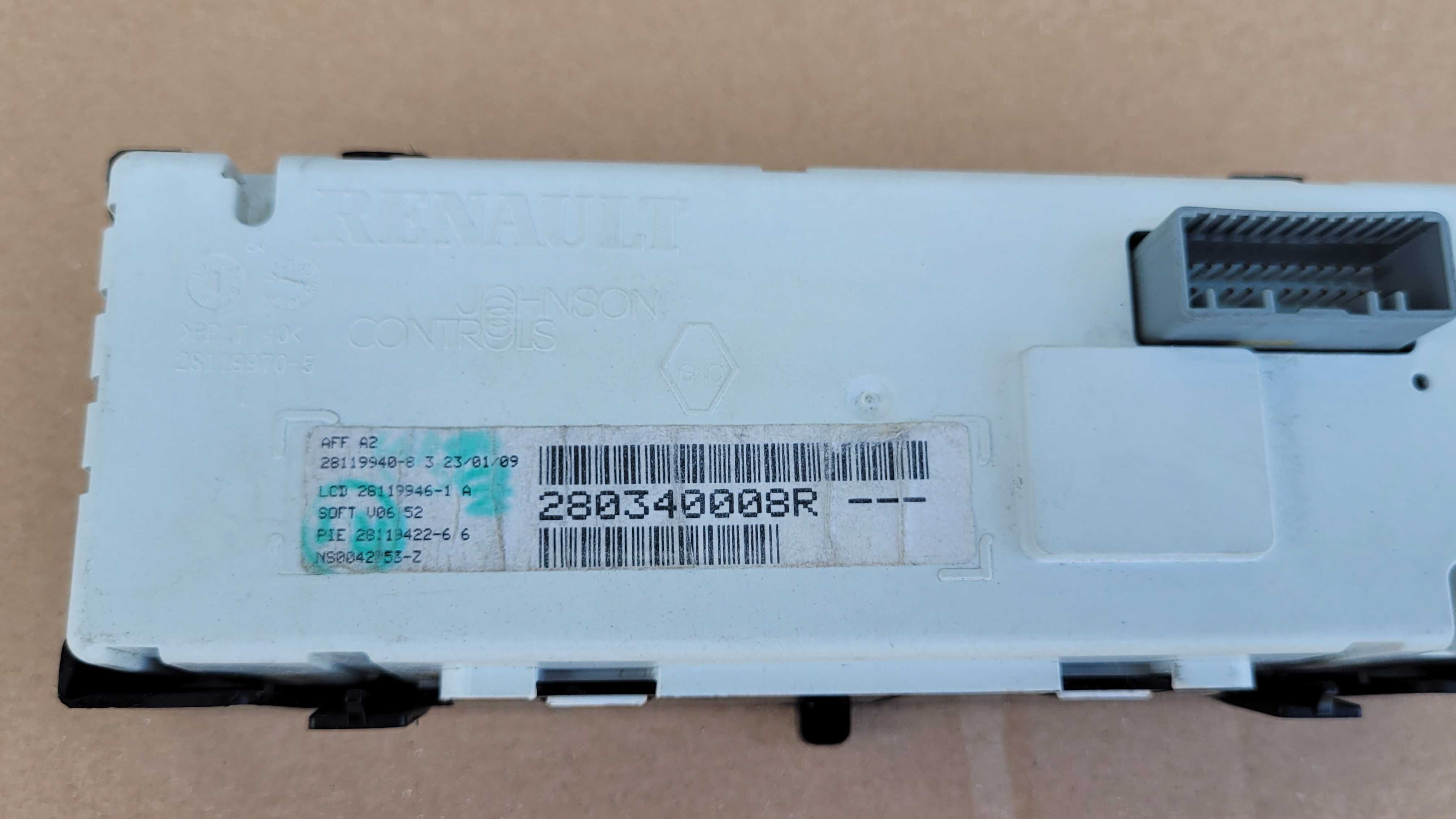 renault megane III 3 monitor wyświetlacz ekran radia