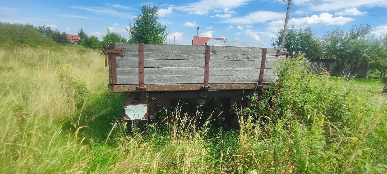 Продам трактор Т-40 АМ з Причепом , плугами та Культиватором