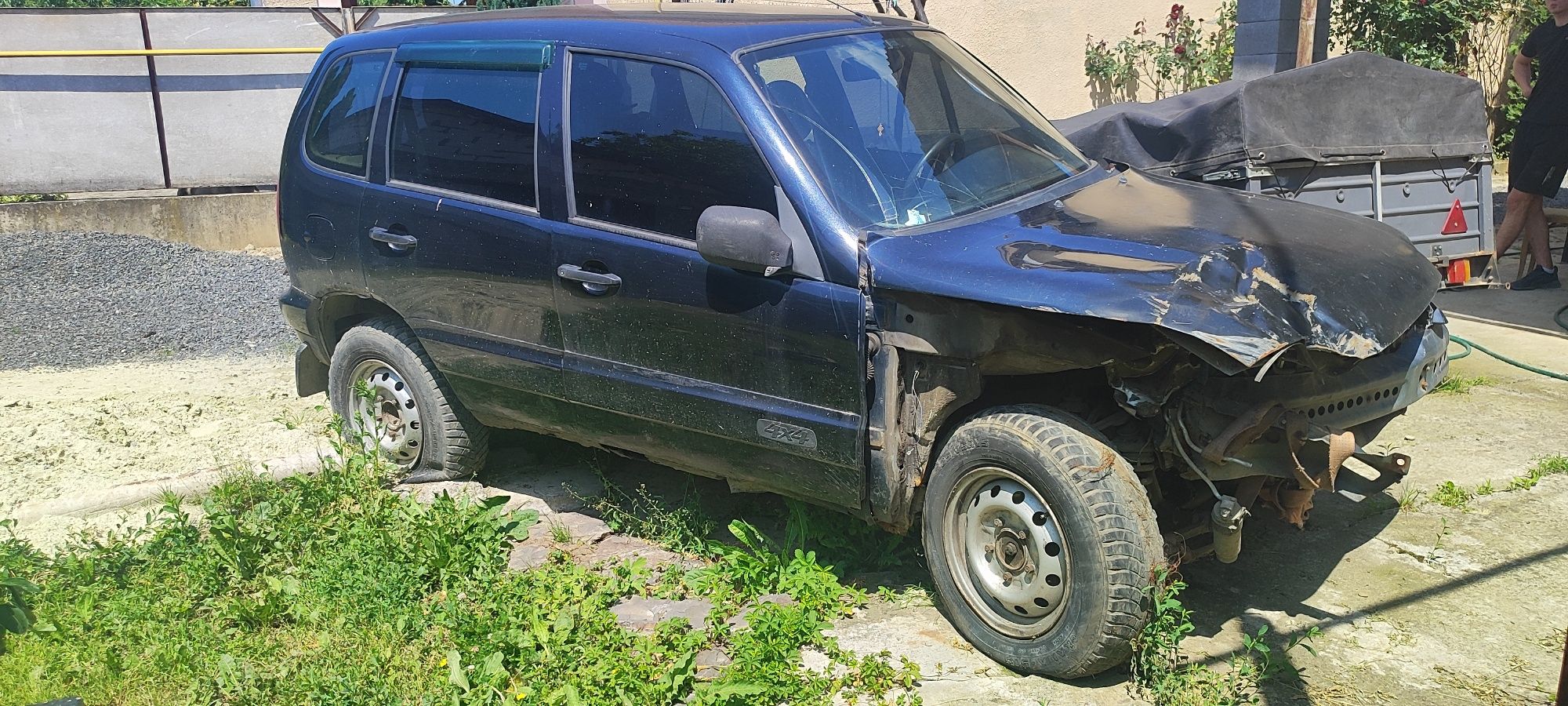 Продам Ниву Шевроле після ДТП