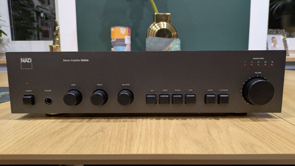 Legendarny NAD 3020 A – Doskonały stan!