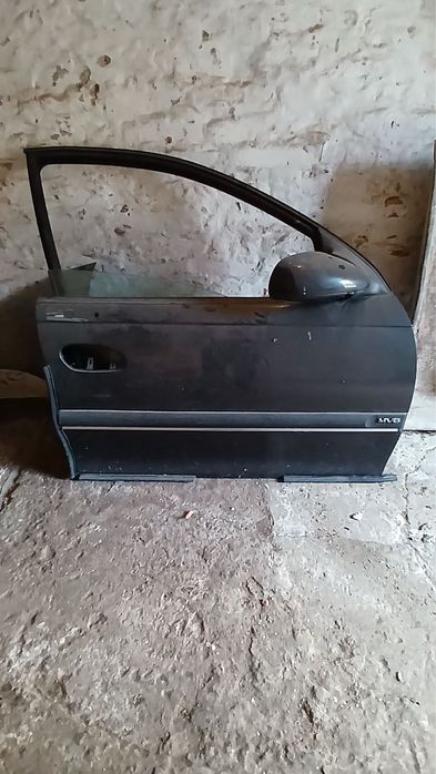 Opel omega b двері ляда