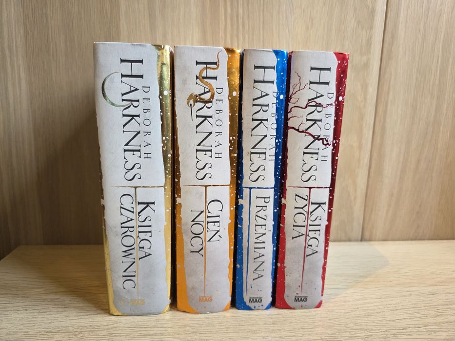 Księga czarownic seria komplet Deborah Harkness