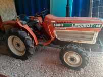 Kubota L2002DT-M