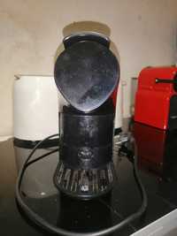 Máquina de café preta