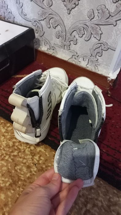 Підліткове взуття 39-40