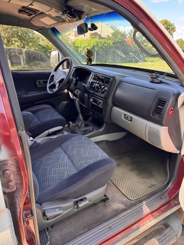 Mitsubishi pajero sport 2007