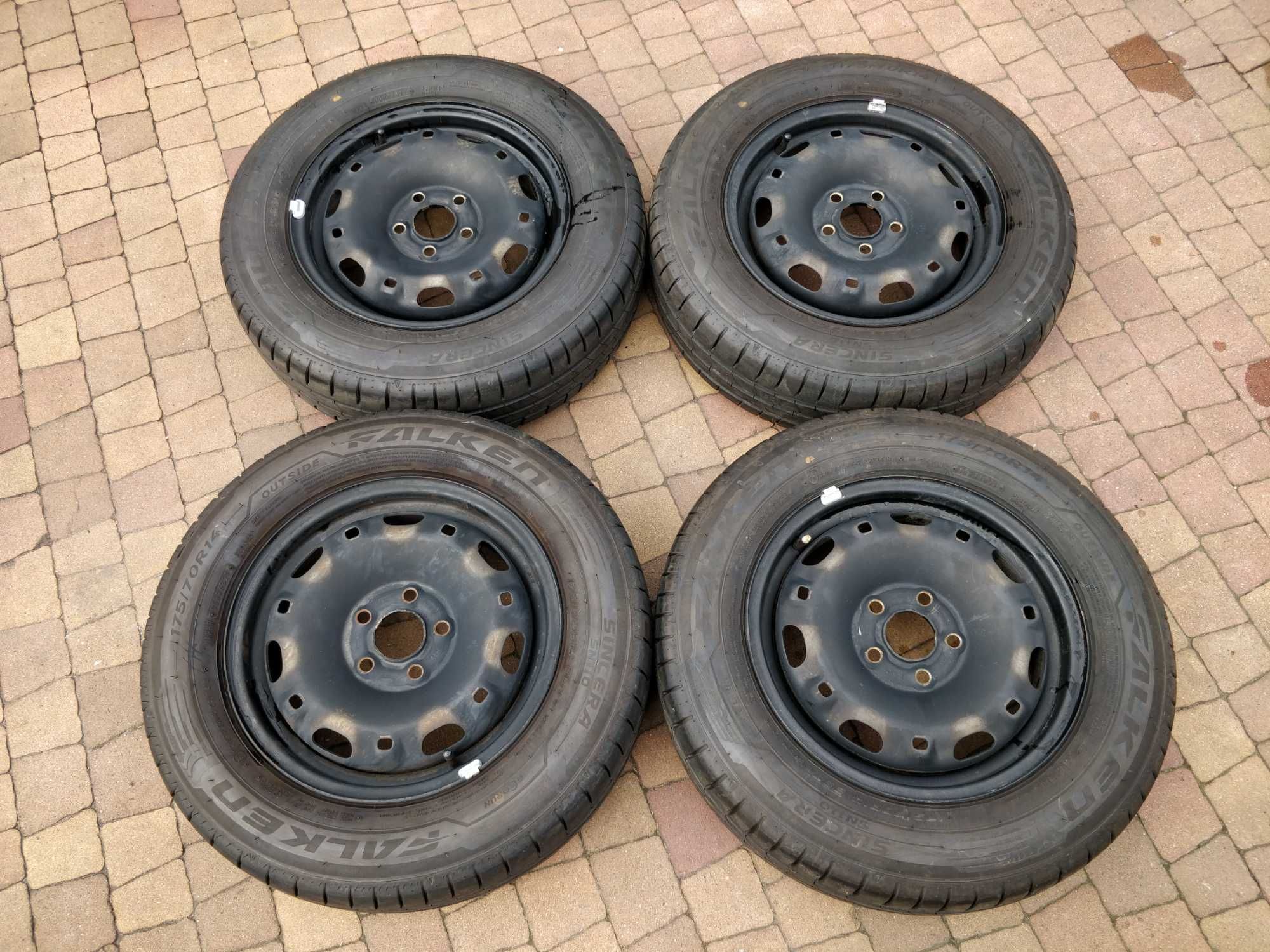 3176. Koła letnie Fabia Polo Fox 5x100 ET35 175/70/14 7/7.5mm