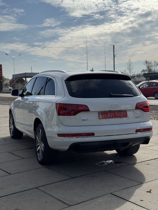 Audi Q7 premium plus