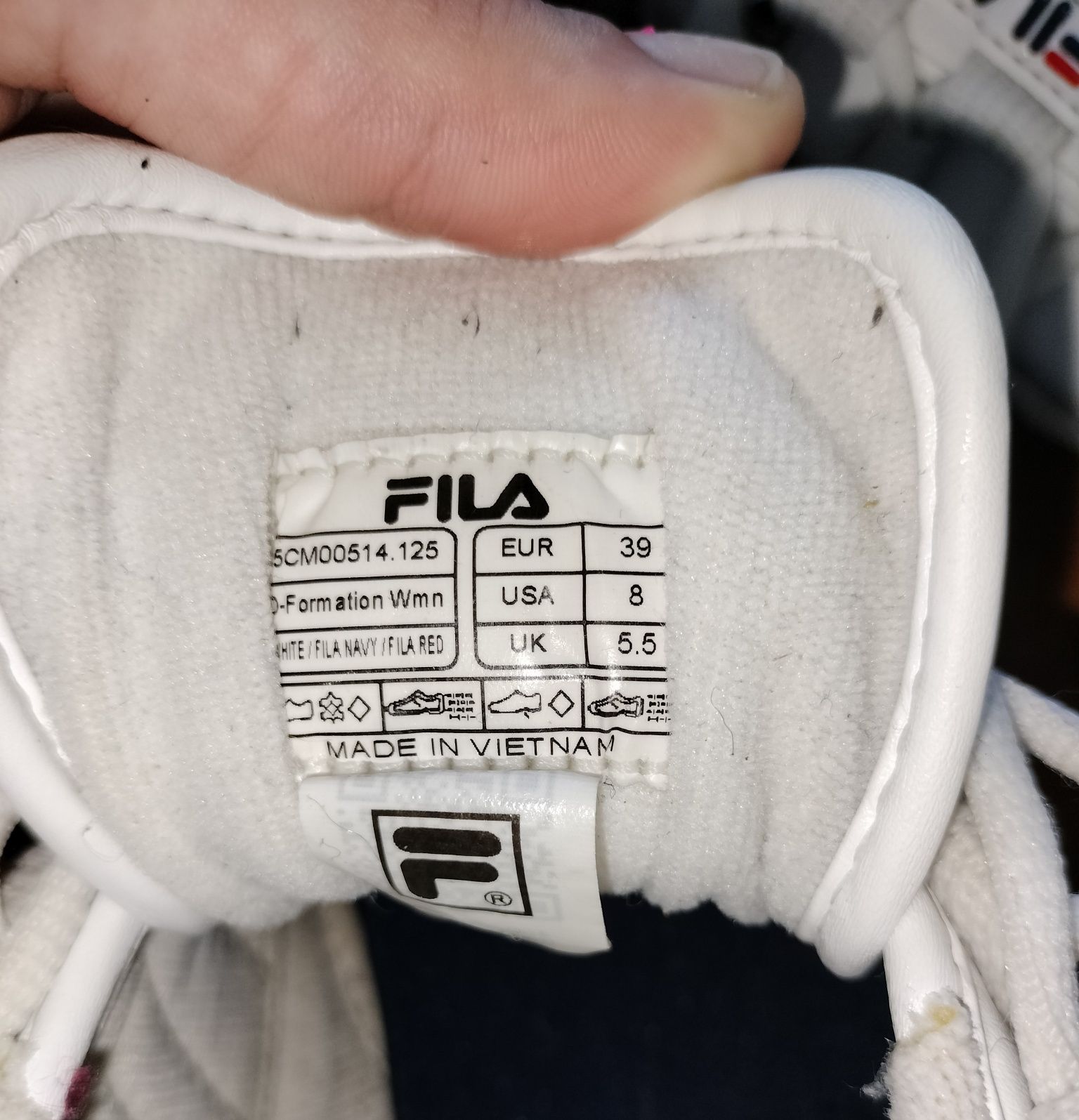 Tenis Fila praticamente novos