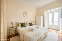 774786 - Quarto com cama de casal, com casa de...