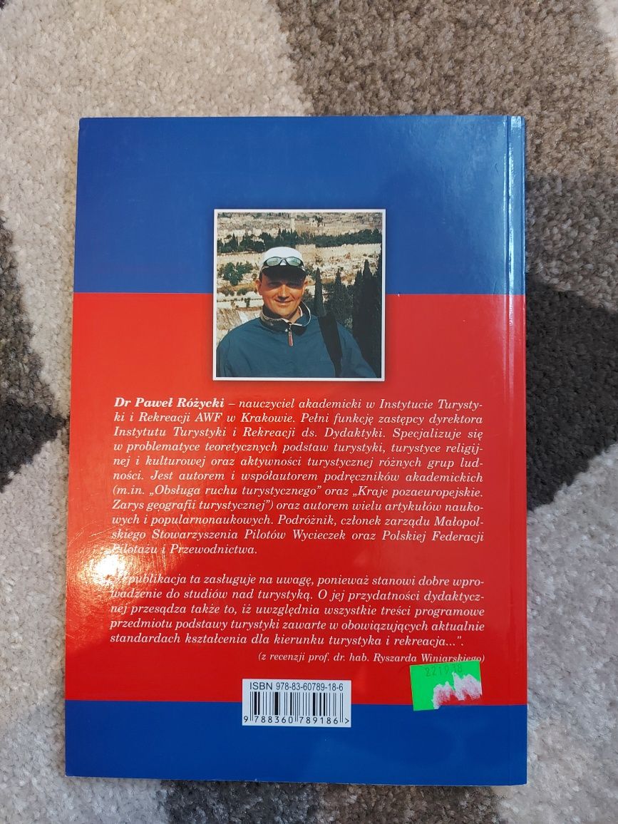 Zarys wiedzy o turystyce - Paweł Różycki