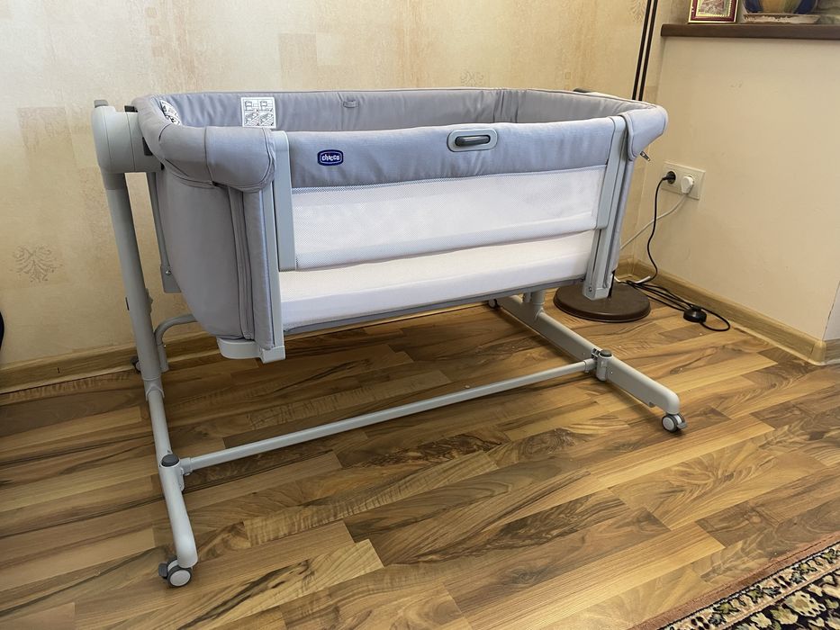 Дитяче ліжко Chicco Next2Me Magic Evo (стан нового)