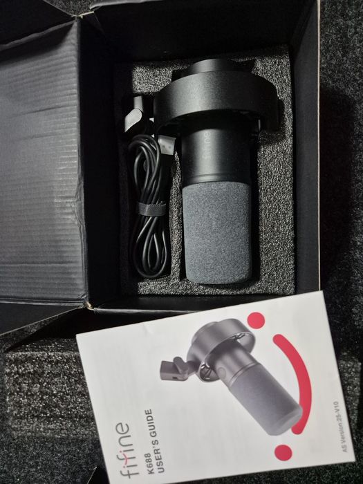 Microfone Dinâmico USB/XLR Fifine K688