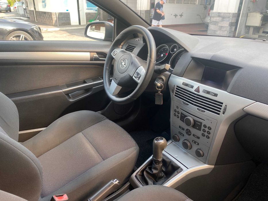 Vendo Opel Astra GTC Sport Van 1.9 CDti 150CV 2 Lugares