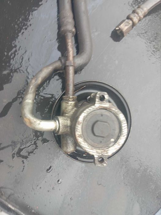 Колінвал Опель кадет Corsa ascona 1.3, 1.4 коліно Opel gm 90156520