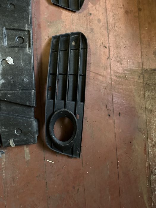 Продам Решотки на ауди А4Б8