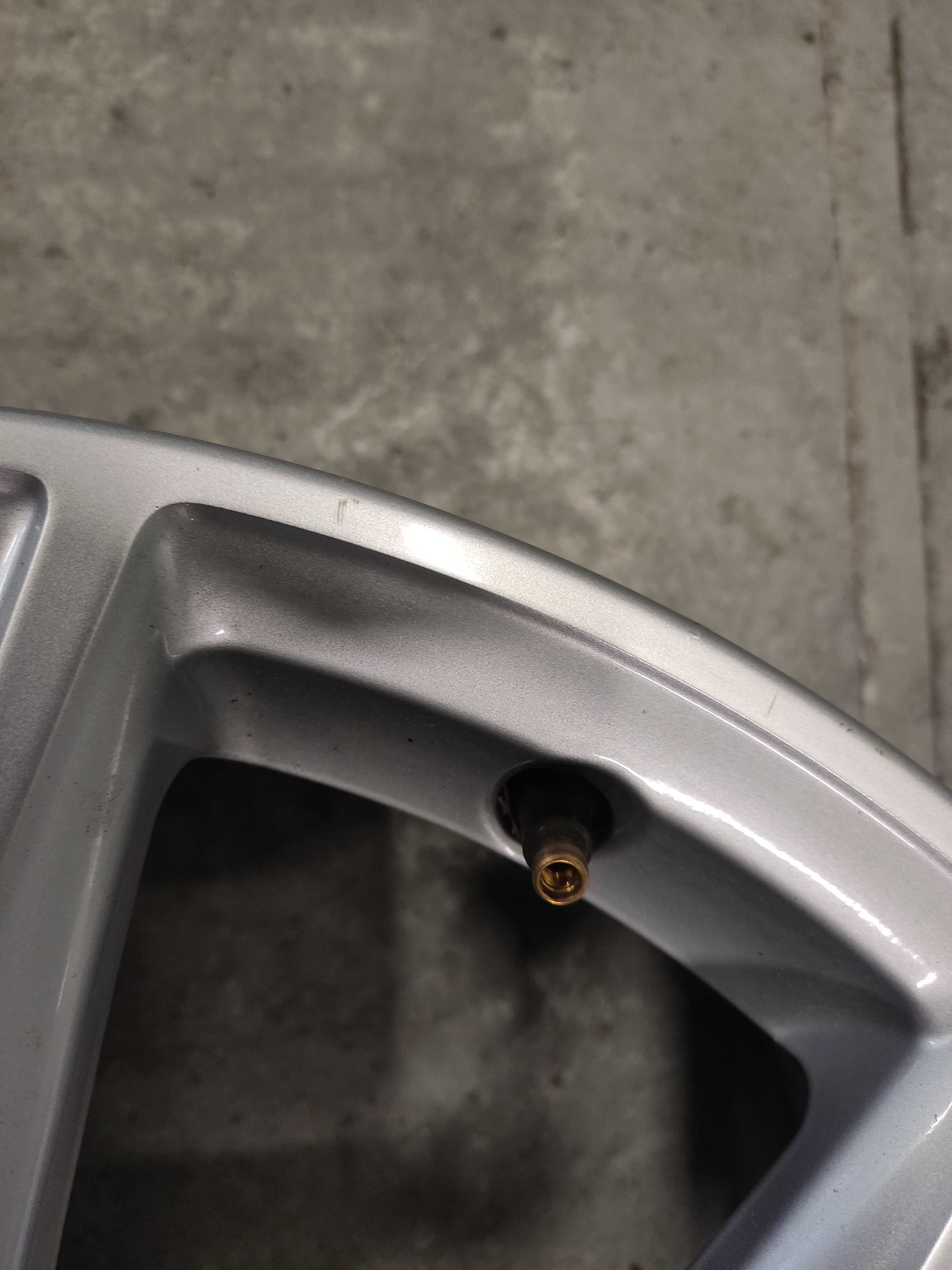 Felgi aluminiowe 18 Audi Q3 A3, 5x112, Oryginał, 7j, et: 43
