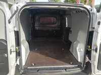 Fiat Doblo L2H1-Zabudowa podłogi, boków i drzwi ze sklejki