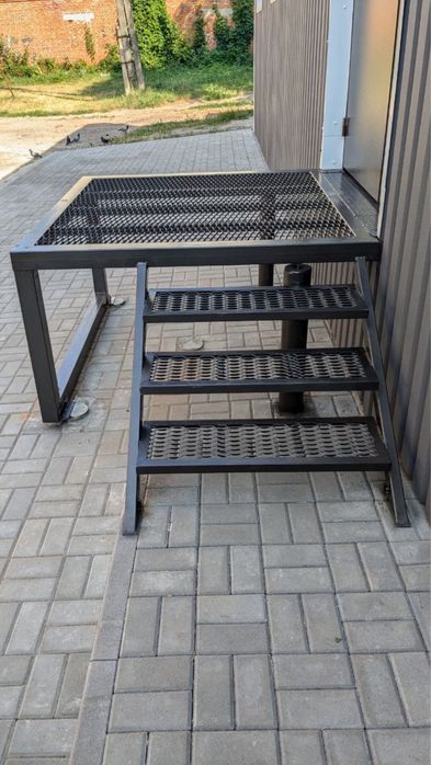 Пандуси з металу, залізні перила, поручні із нержавійки НА ЗАМОВЛЕННЯ