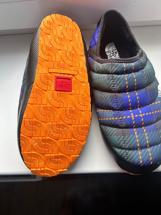 Сліпони North Face