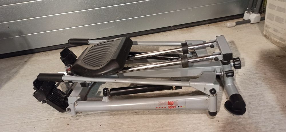 Wioślarz treningowy klasyczny trenażer