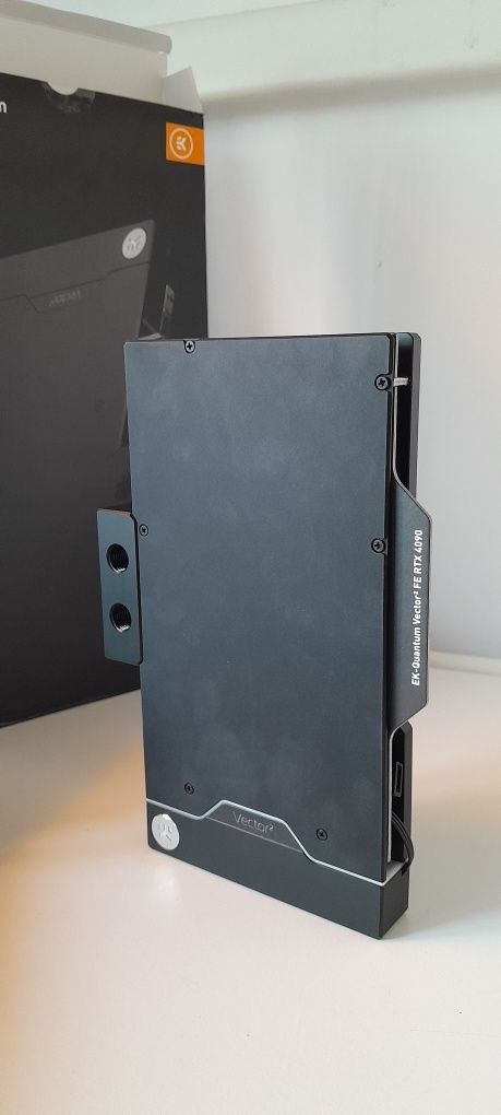 Bloco Water Cooler Ek Quantum 4090 Vector2 FE Black. NOVO!