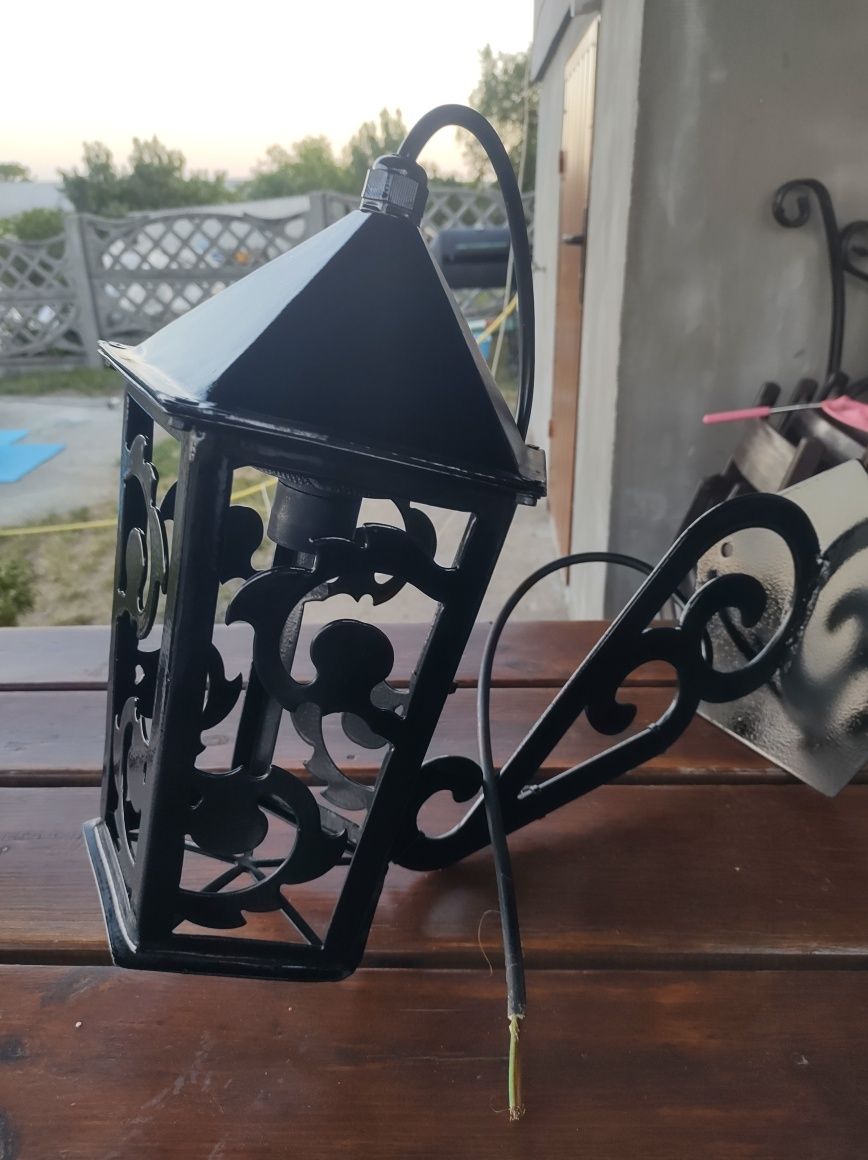 Lampy zewnętrzne , kinkiety