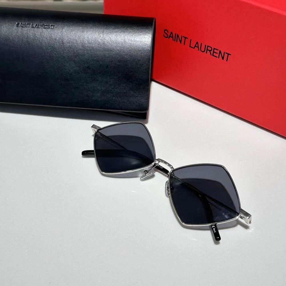 Окуляри ромби Saint Laurent