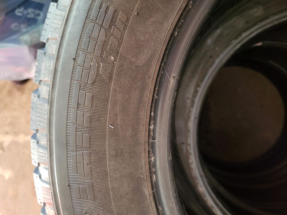 Opony Zimowe Michelin 215/65/16 4szt.