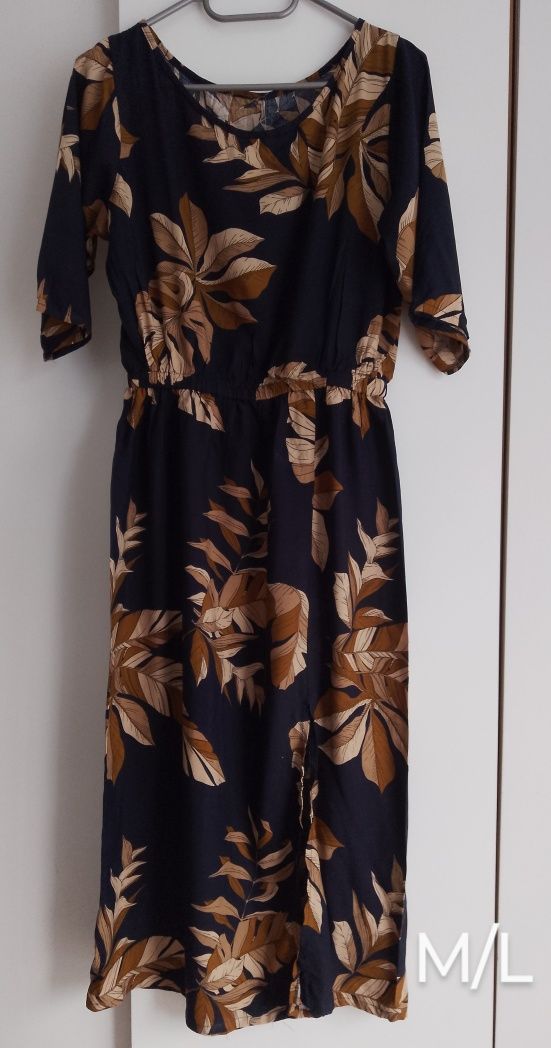 Sukienka - rozmiar M/L