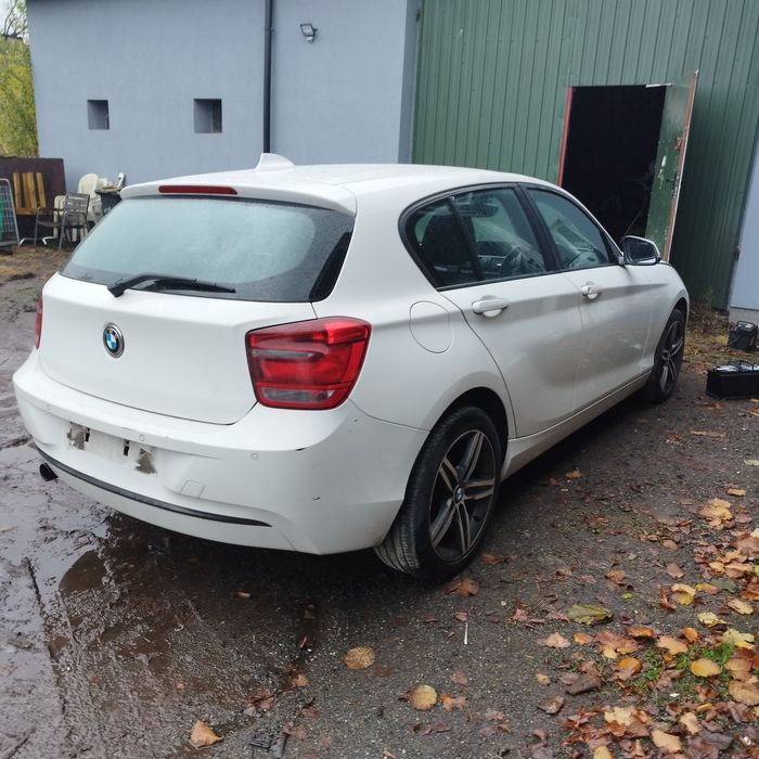 BMW 1 116 f20 1.6benz  części przód anglik