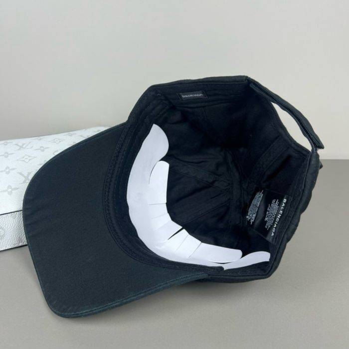 Cap Balenciaga bordado
