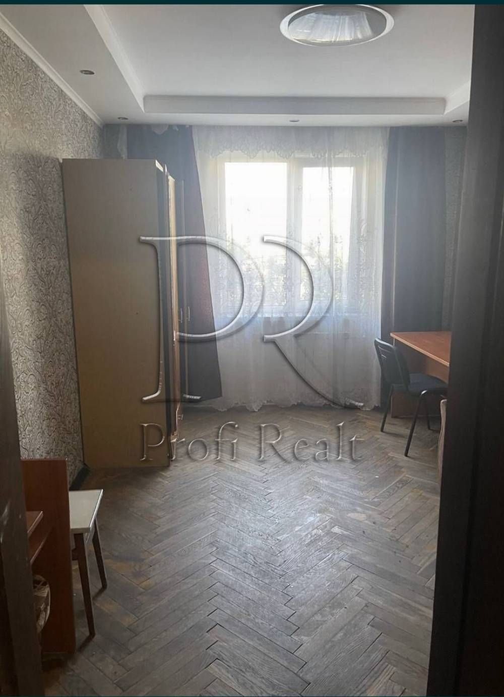 Продаж 3-к квартири вул. А. Ахматовоі 14 б, Дарницький р-н м. Позняки
