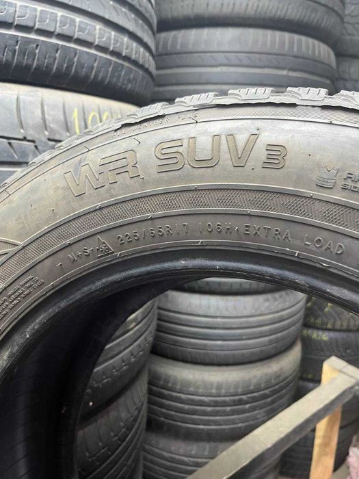 225/65 R17 Nokian комплект зима