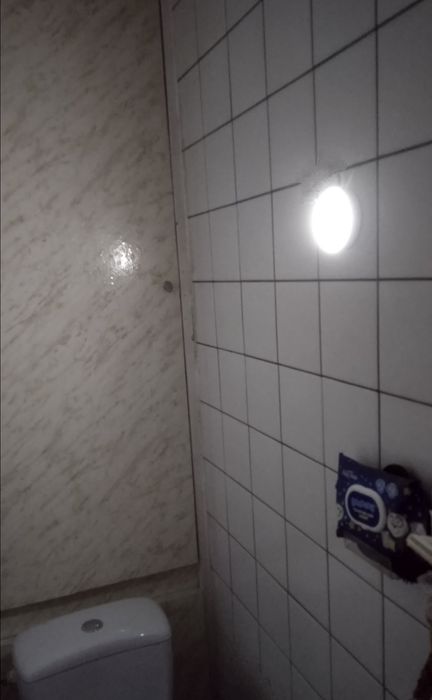 Світильник бездротовий з датчиком руху