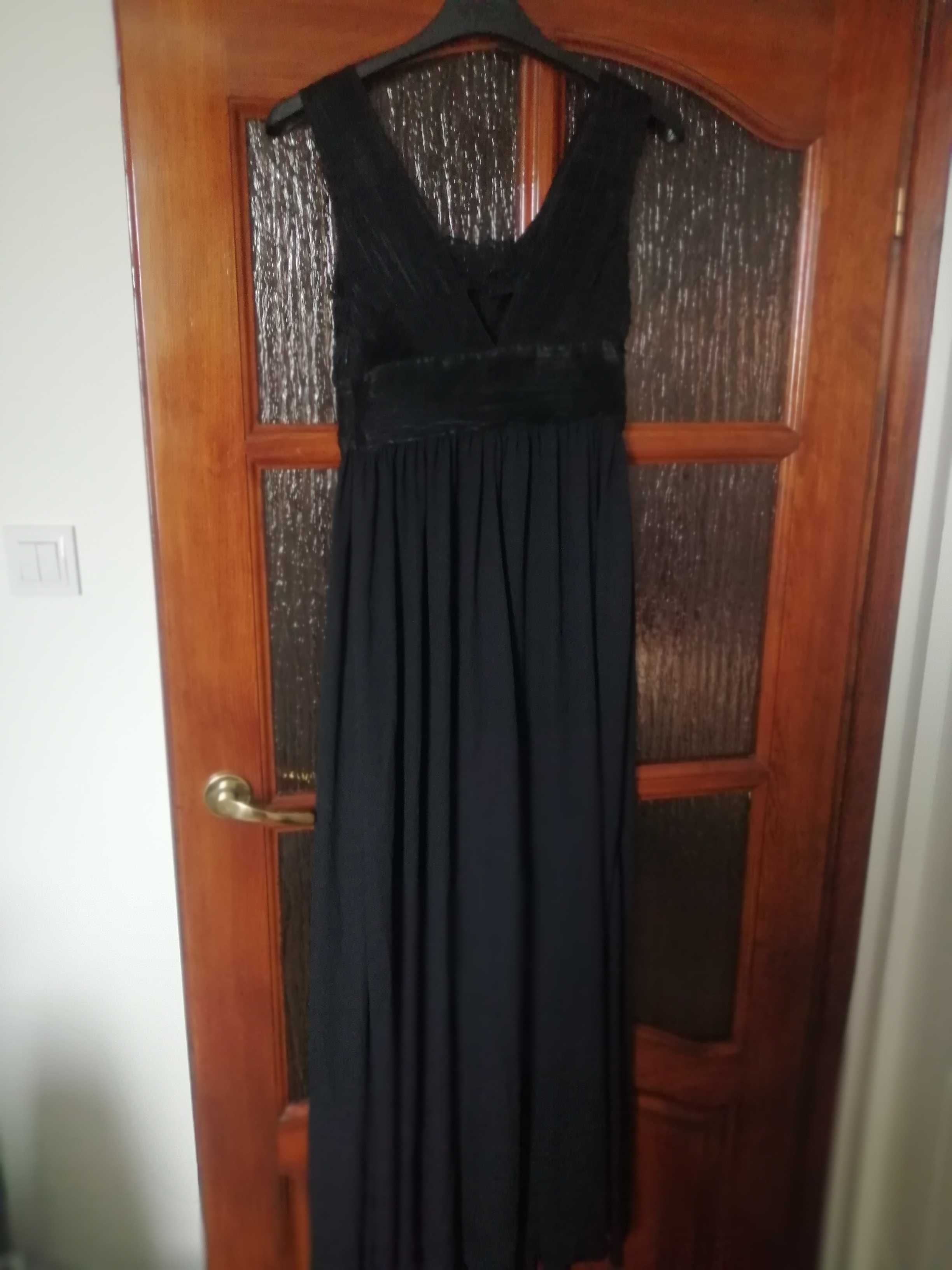 Czarna sukienka maxi marki H&M r. 36