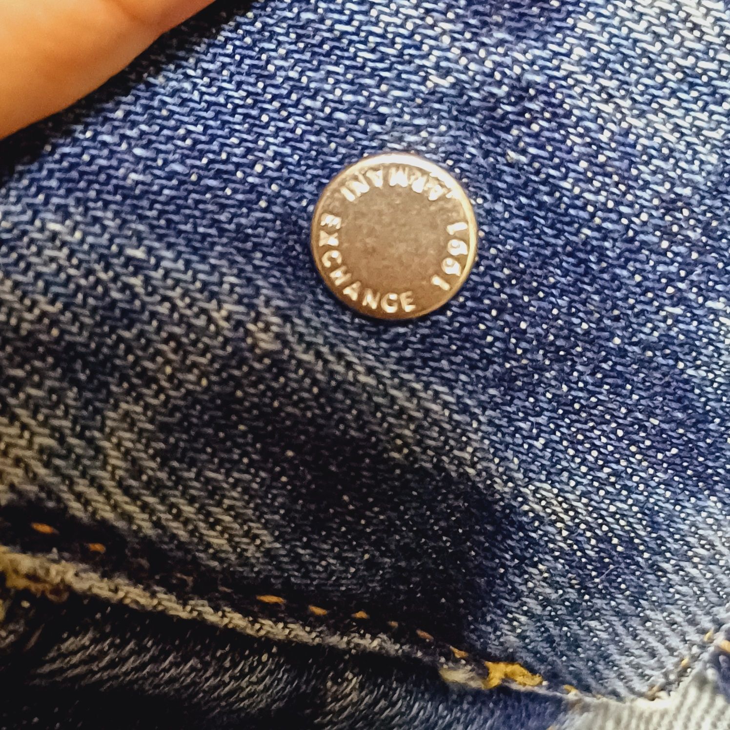Джинсова куртка Armani Exchange