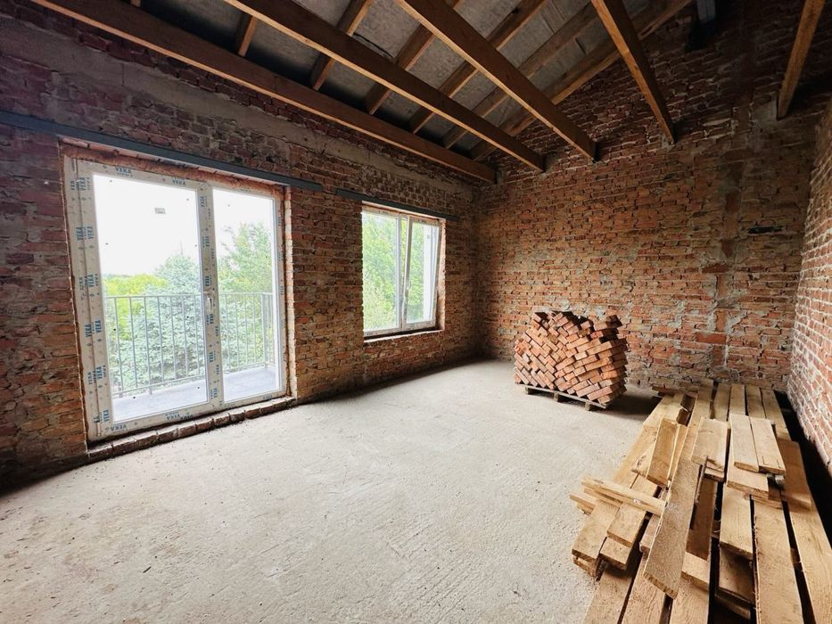 БЕЗ КОМІСІЇ, готовий кутовий таун, можна заходити на ремонт