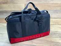 Nowa torba sportowa Tommy Hilfiger granatowa