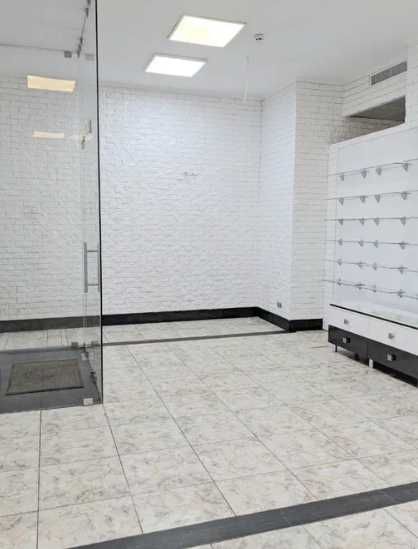 Без %, приміщення,любий вид діяльності,145кв.м,фасад,1 поверх,окр.вхід