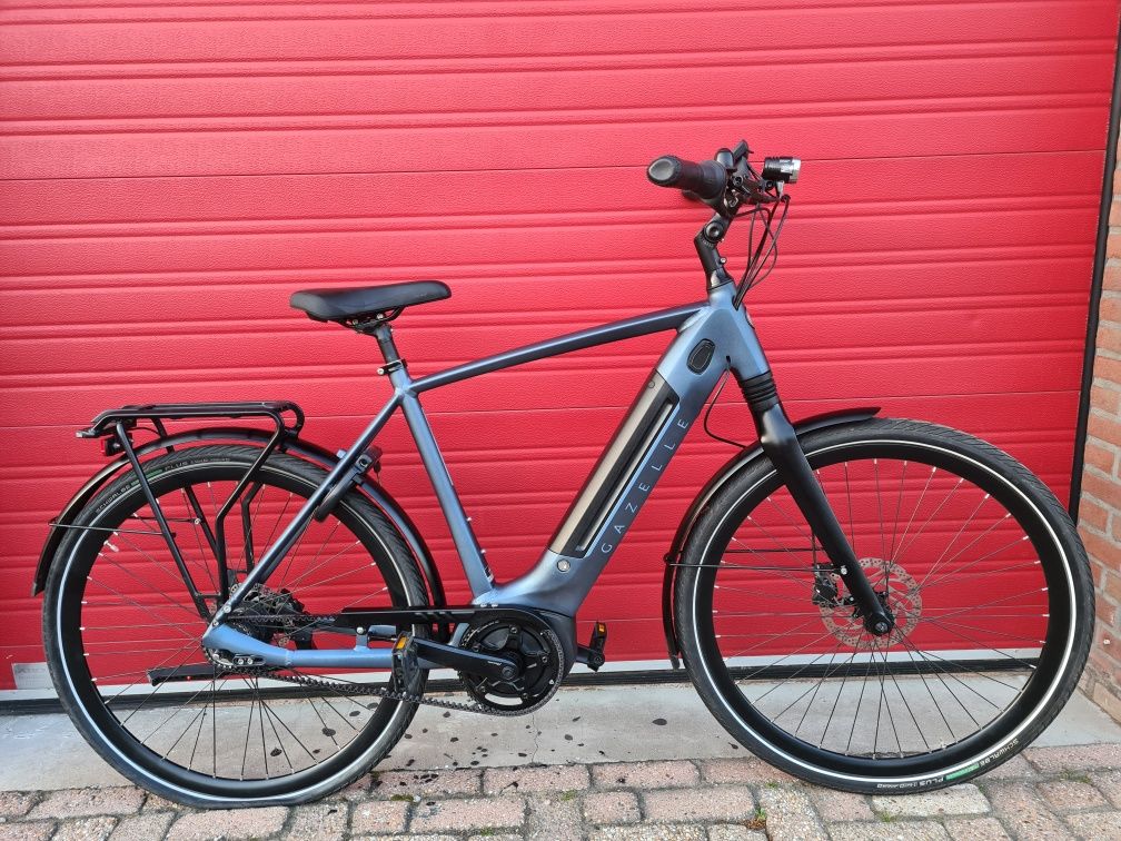 Gazelle Ultimate C8 Bosch Active Line Plus