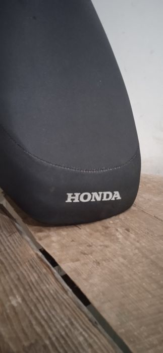 Сидіння на Діо 27