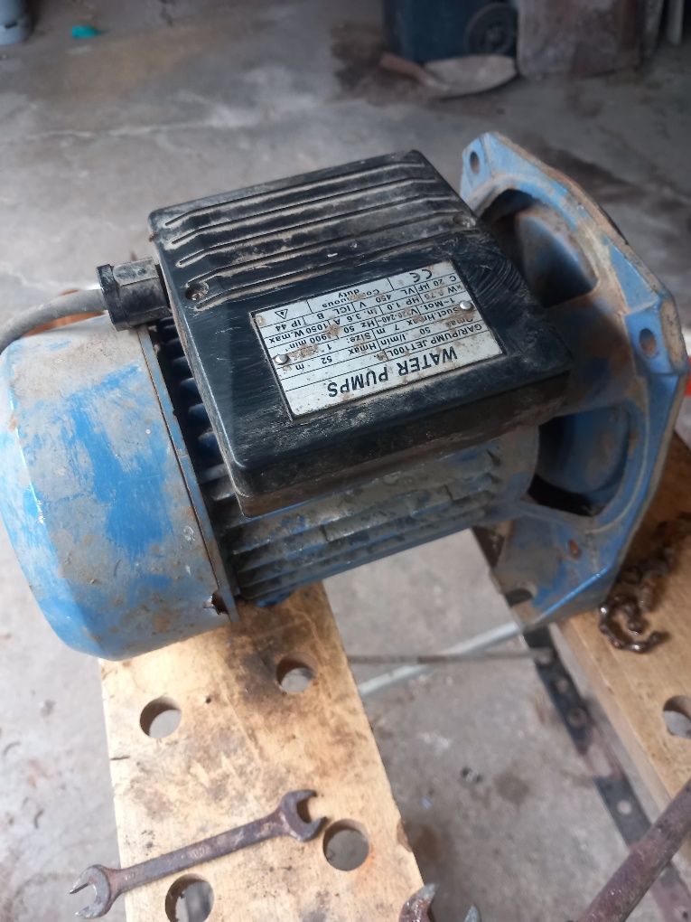 Motor monofasico