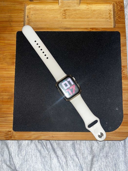 Apple Watch SE 2gen GPS koperta 40mm