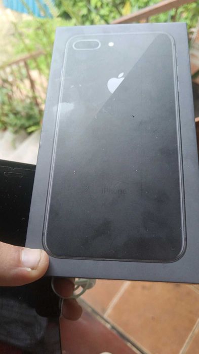 iPhone 8 plus excelente estado