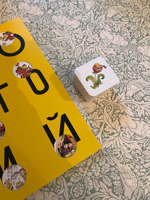 “100 Histórias” – Livro-jogo familiar para contar histórias