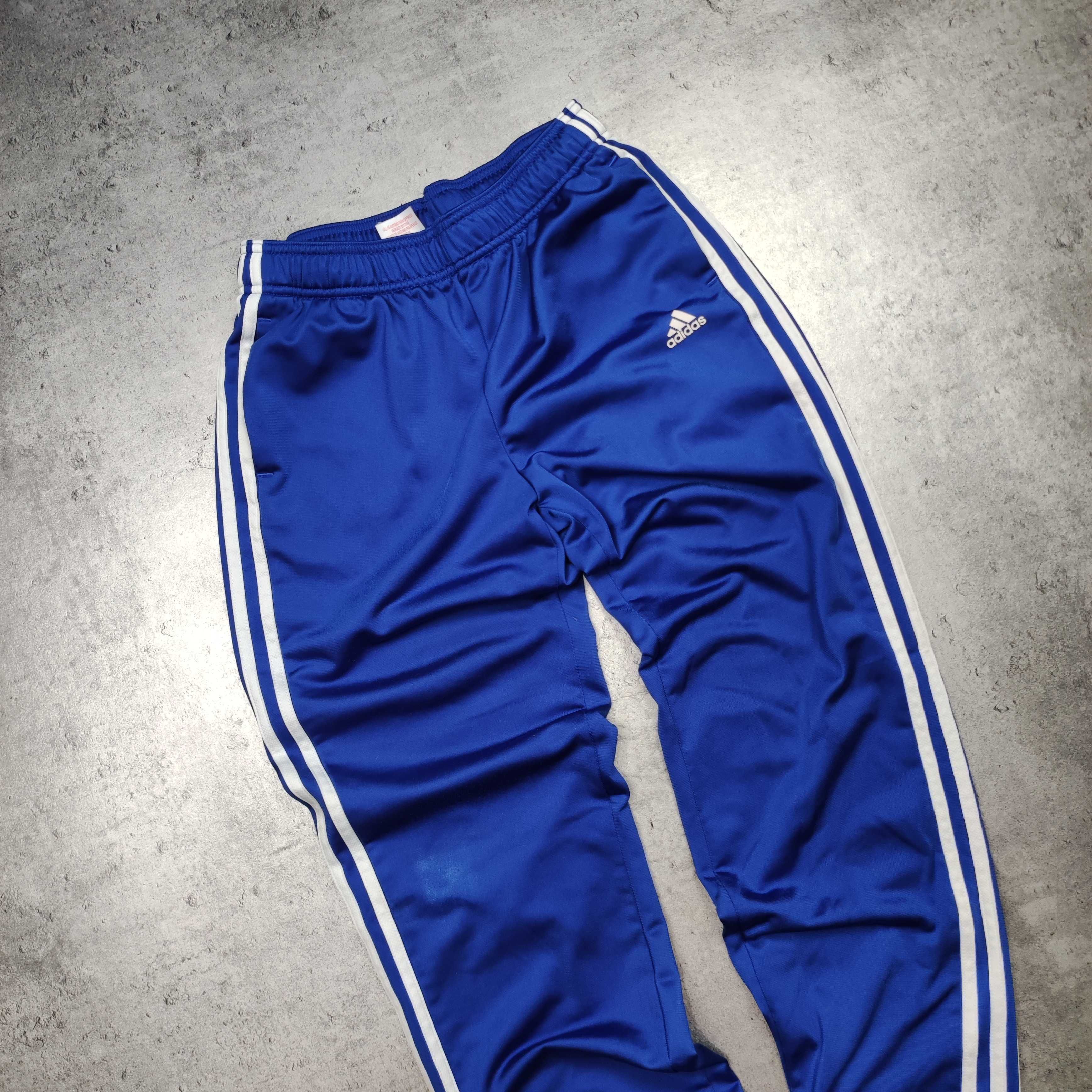 MĘSKIE Dresy Sportowe Adidas 3 Paski Niebieskie Śliskie Małe LogoClima