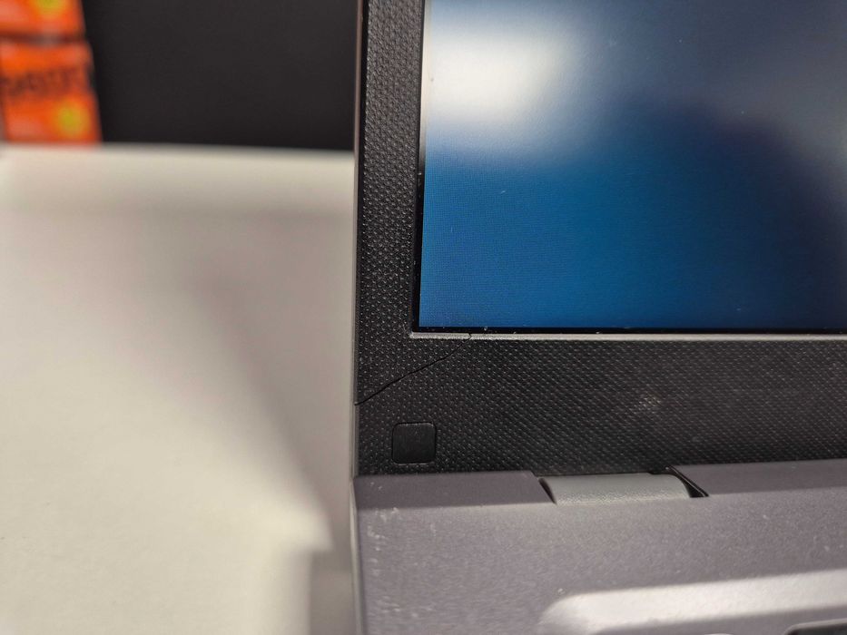 Asus Vivobook X515EA-BQ1445W – i5 / 16 GB RAM / SSD 512 GB