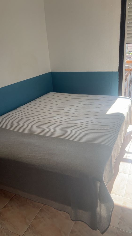 Cama com colchao